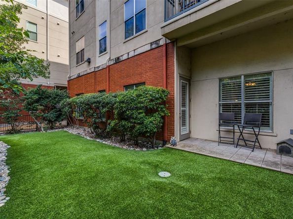 2950  Mckinney Avenue  106, Dallas Texas 75204