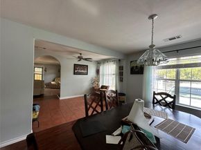 2707  Jim Street , Dallas Texas 75212