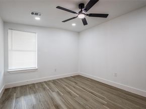 3482  Hidalgo Drive , Dallas Texas 75220