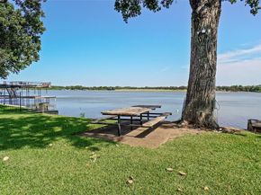 388  Driftwood Court  1A, Azle Texas 76020