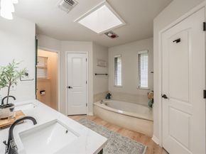 3416  Ainsworth Court , Arlington Texas 76016
