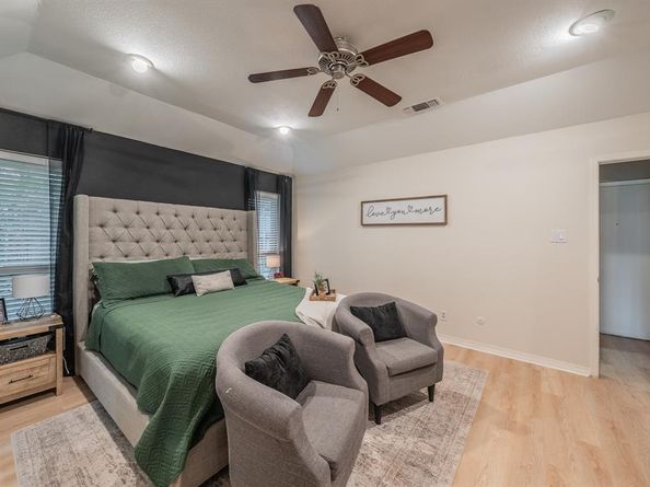3416  Ainsworth Court , Arlington Texas 76016
