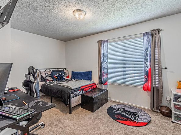 2355  Summit Lane , Dallas Texas 75227