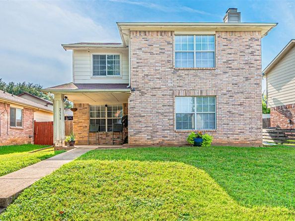 2355  Summit Lane , Dallas Texas 75227