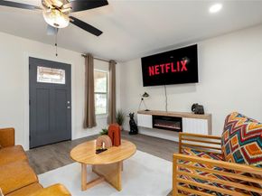 7411  Fillmore Drive , Dallas Texas 75235