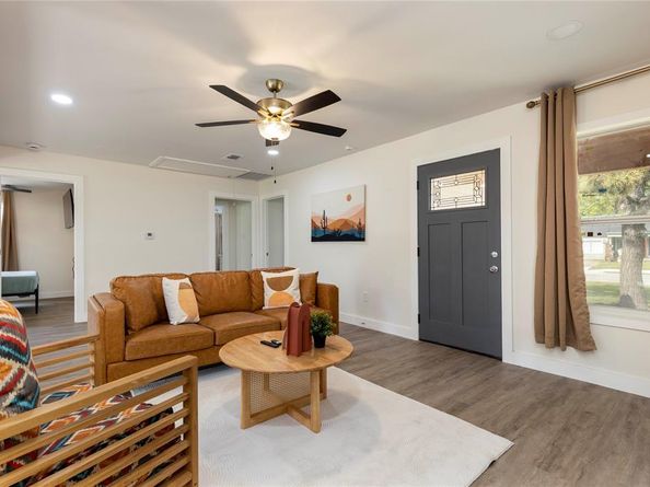 7411  Fillmore Drive , Dallas Texas 75235