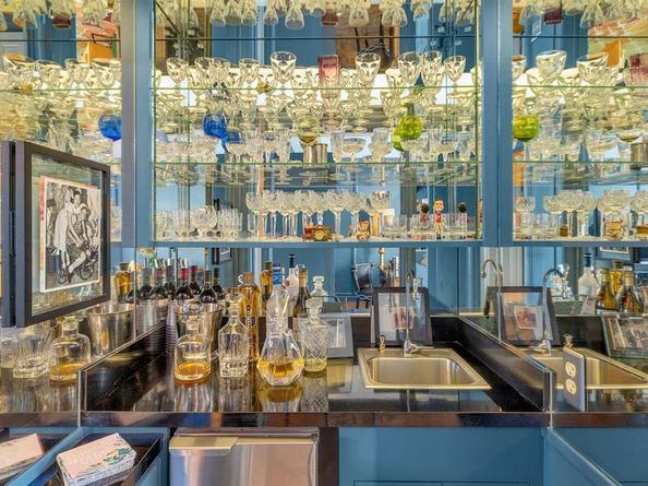 6126  Averill Way  203W, Dallas Texas 75225