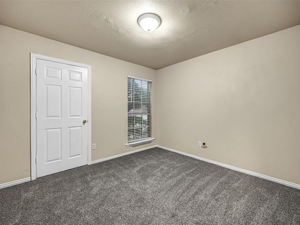 11  Enchanted Court , Mansfield Texas 76063
