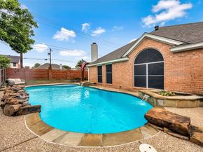 11  Enchanted Court , Mansfield Texas 76063