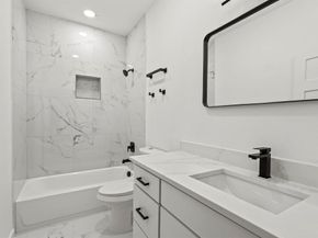 2230  Hooper Street , Dallas Texas 75215