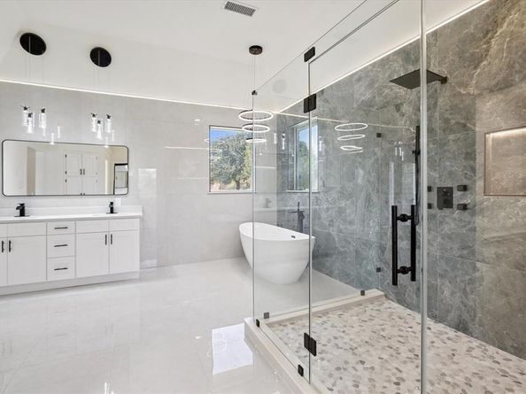 3941  Bordeaux Circle , Flower Mound Texas 75022