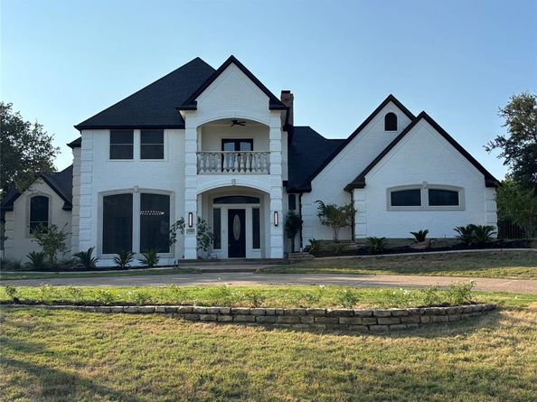 3941  Bordeaux Circle , Flower Mound Texas 75022