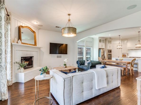 852  Barbelle Avenue , Frisco Texas 75036