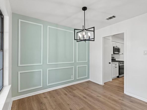 1423  Misty Glen Lane , Dallas Texas 75232