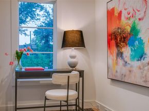 7207  Gaston Avenue  905, Dallas Texas 75206