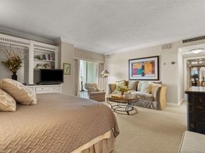 3310  Fairmount Street  P3B, Dallas Texas 75201