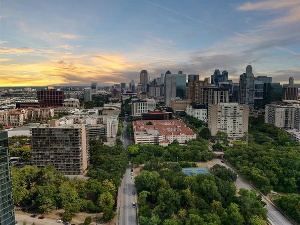 3310  Fairmount Street  P3B, Dallas Texas 75201