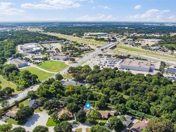 1209  Brookfield Lane , Mansfield Texas 76063