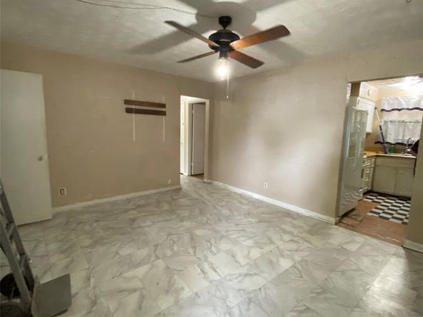 2638  Squire Place , Farmers Branch Texas 75234
