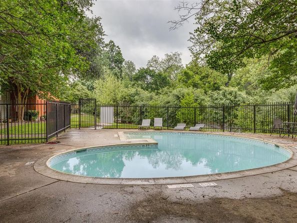 6900  Skillman Street  407, Dallas Texas 75231