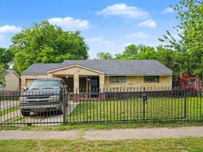 227  Halsey Street , Dallas Texas 75224