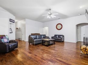 5312  Malibu Street , Fort Worth Texas 76244