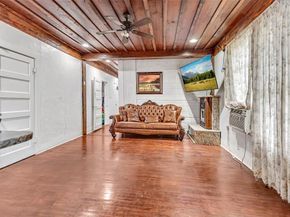 2218  Lincoln Avenue , Fort Worth Texas 76164