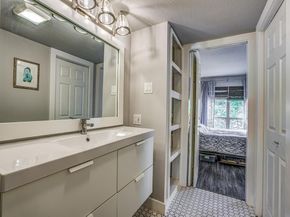 4303  Buena Vista Street  203, Dallas Texas 75205