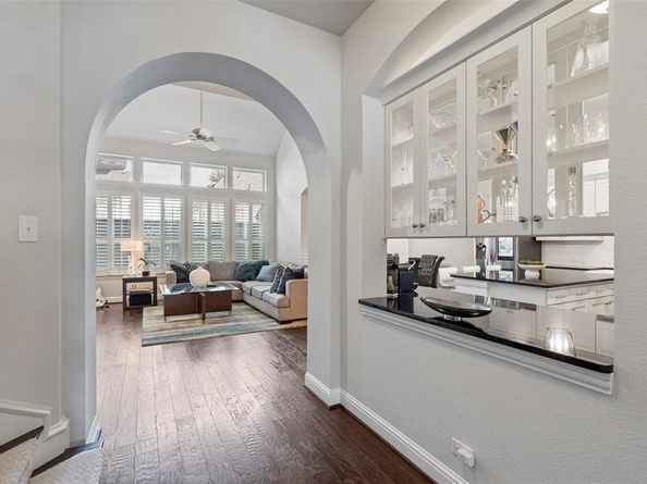 18265  Brighton Green , Dallas Texas 75252