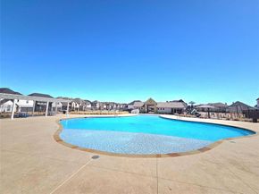 1753  Sir Dustin Lane , Carrollton Texas 75010