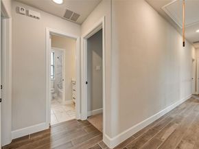 1753  Sir Dustin Lane , Carrollton Texas 75010
