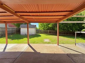 5518  Heathercrest Drive , Arlington Texas 76018