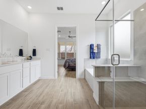 4831  Forest Crest Parkway , Arlington Texas 76005