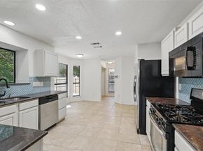 521  Bent Creek Drive , Garland Texas 75040