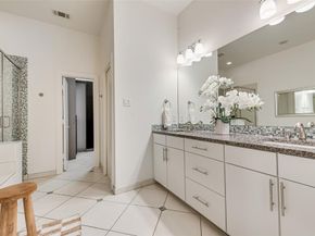 3200  Ross Avenue  28, Dallas Texas 75204