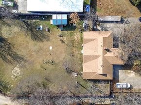 2010  Gross Road , Dallas Texas 75228