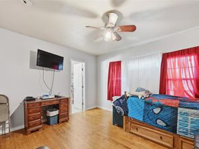 2010  Gross Road , Dallas Texas 75228