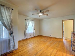 210 E Daugherty Drive , Garland Texas 75041