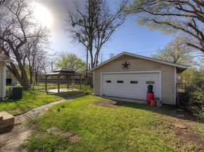 210 E Daugherty Drive , Garland Texas 75041