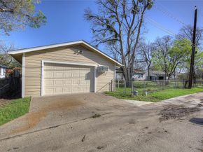 210 E Daugherty Drive , Garland Texas 75041