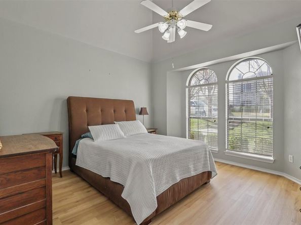 1328  Dallshan Drive , Carrollton Texas 75007