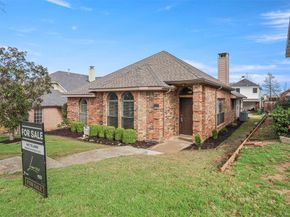 1328  Dallshan Drive , Carrollton Texas 75007