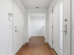 3930  Bowser Avenue  10, Dallas Texas 75219