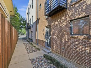 3930  Bowser Avenue  10, Dallas Texas 75219