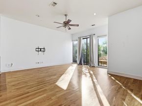 3930  Bowser Avenue  10, Dallas Texas 75219