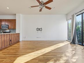 3930  Bowser Avenue  10, Dallas Texas 75219