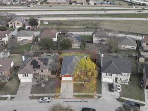 2208  Bantry Lane , Arlington Texas 76002