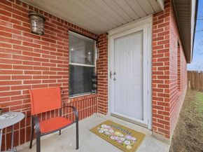 2208  Bantry Lane , Arlington Texas 76002