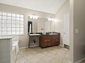 6408  St Leonard Drive , Arlington Texas 76001