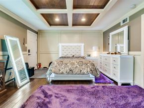 4347  Dickason Avenue  116, Dallas Texas 75219